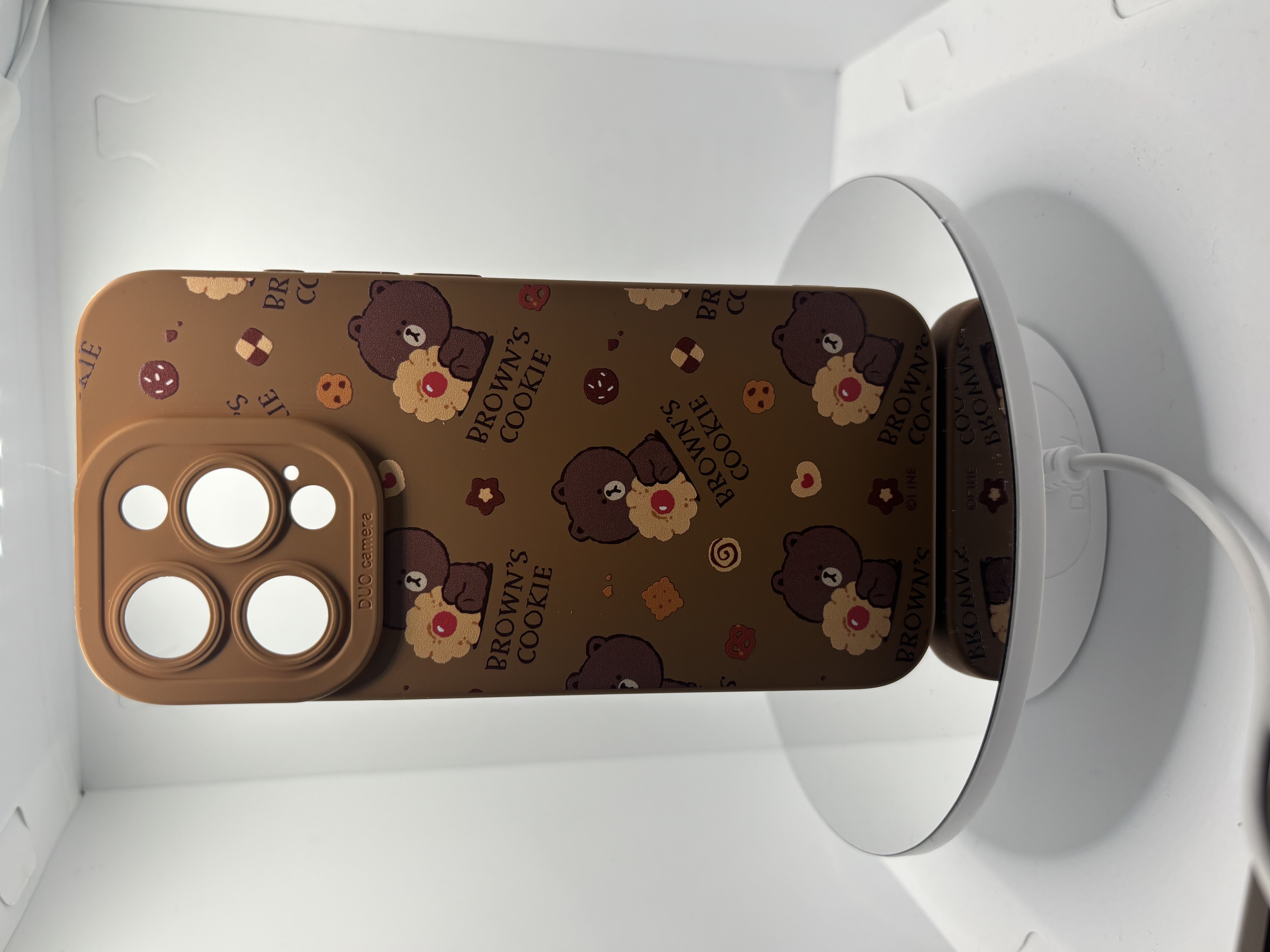 Kobura Iphone 14 Pro  Browns Cookie